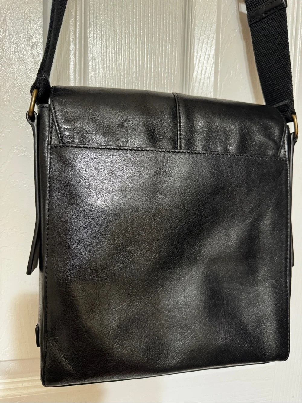 Fossil Black Leather Messenger Bag